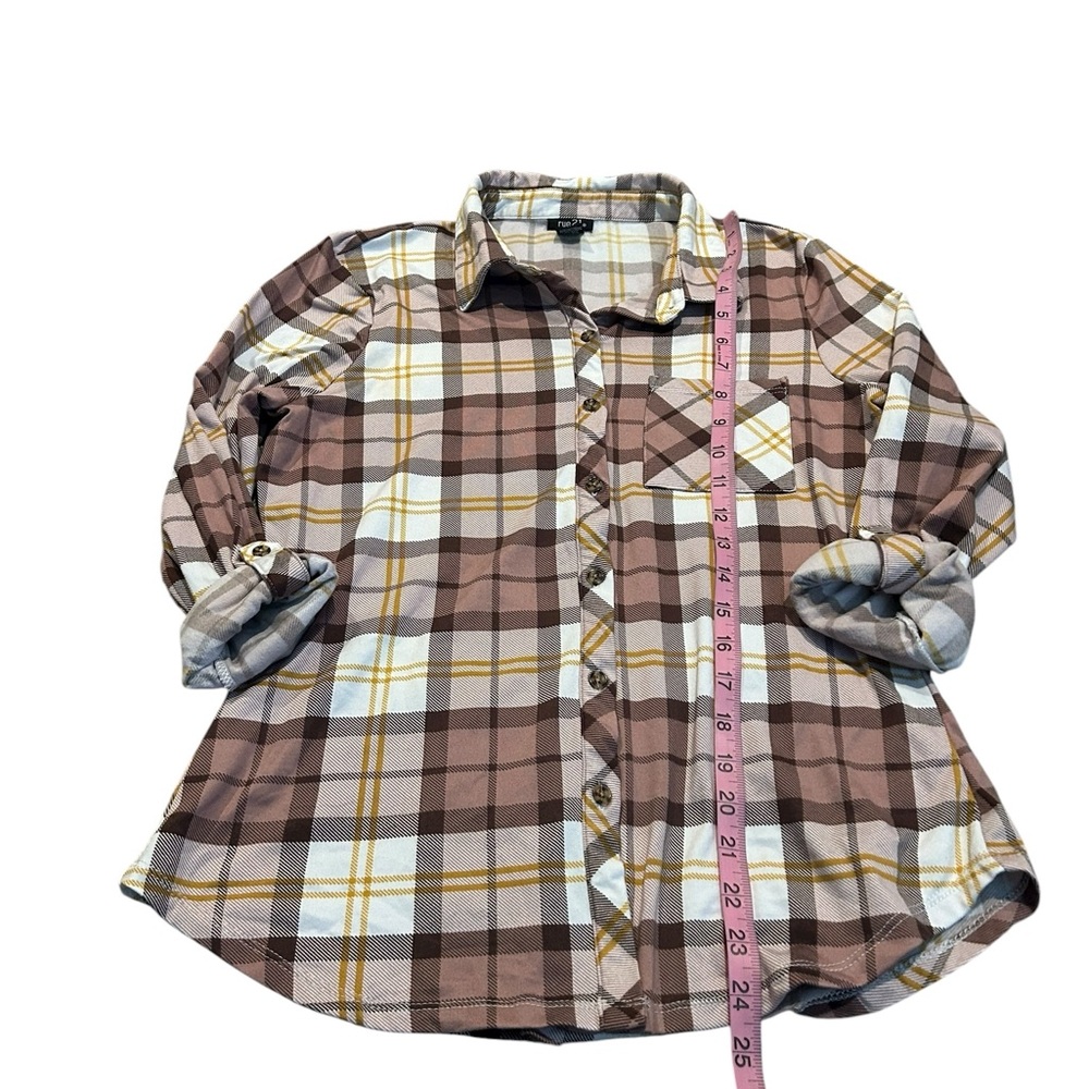 3/$15 RUE 21 plaid button down - Picture 2 of 5